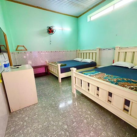 Thuy Hang Motel 롱하이 외부 사진